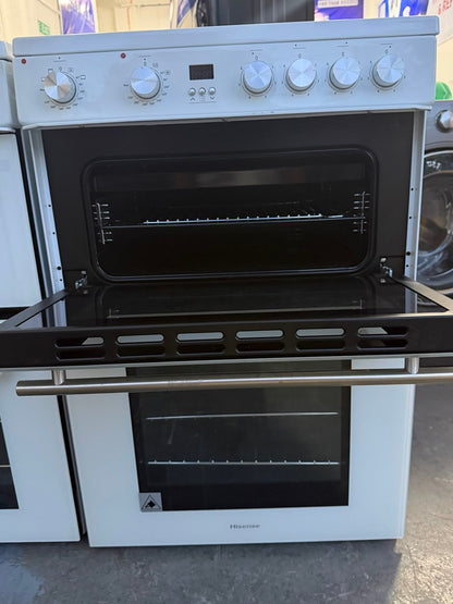 Hisense HDE3211BWUK 60cm Double Oven Electric Ceramic Cooker - New Grade B - White