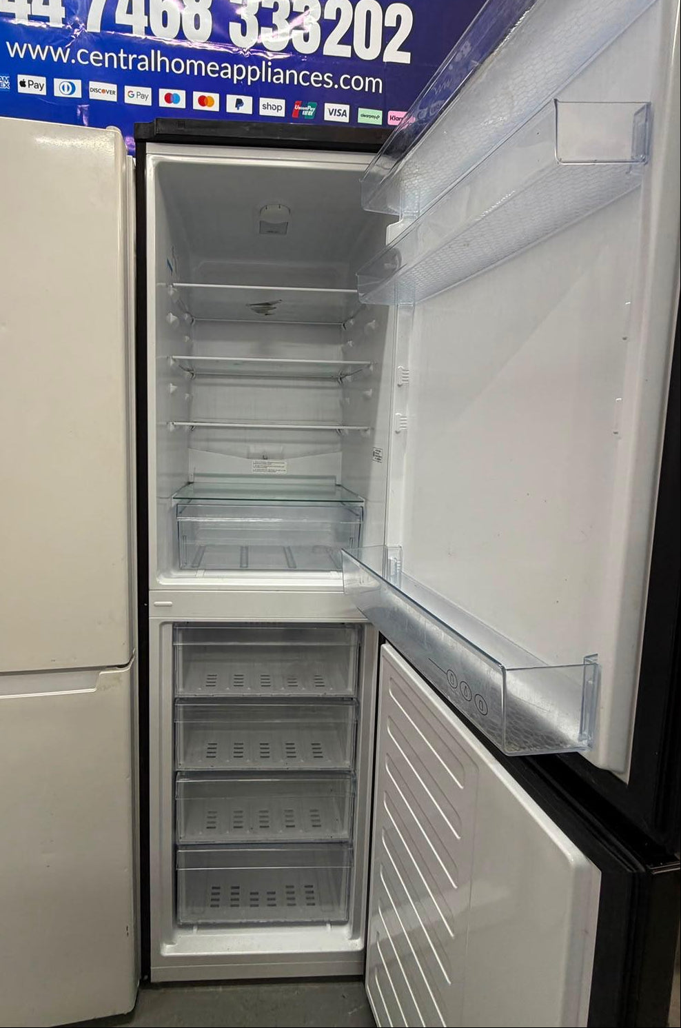 Refurbished Beko CFG3582B 270L 60/40 Frost Free Fridge Freezer – Black
