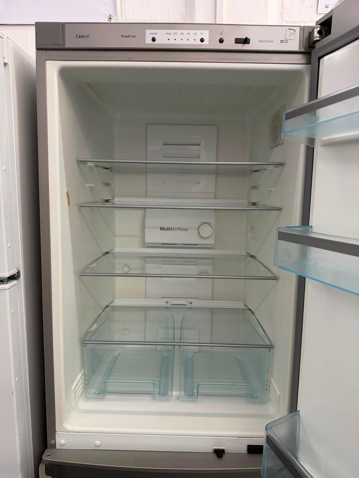 Refurbished Bosch KGH33X65GB 252L 70/30 Frost Free Fridge Freezer – Stainless Steel Look