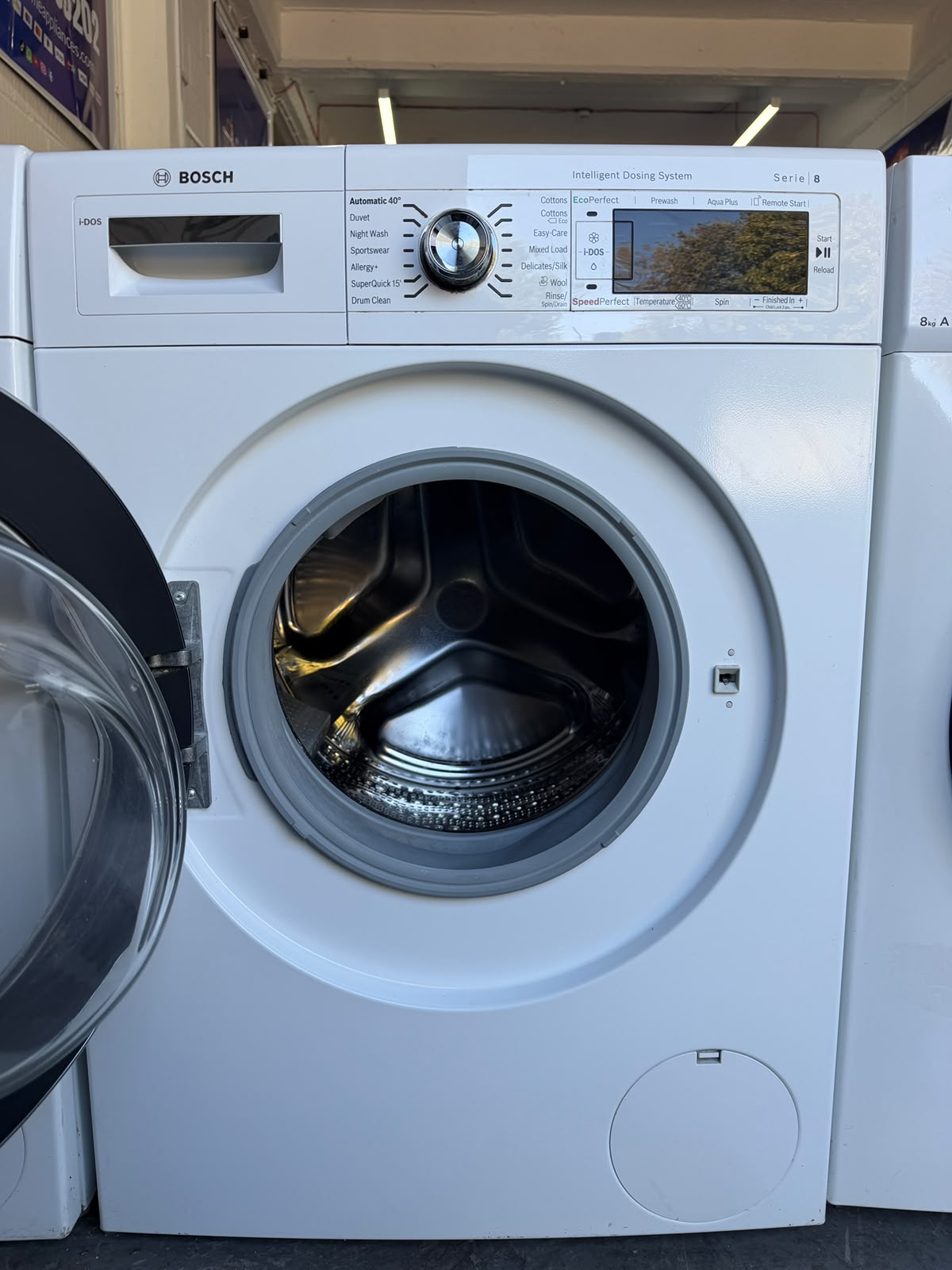 Refurbished Bosch WAW325H0GB 9Kg 1600RPM Washing Machine - White