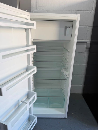 Refurbished Liebherr K 2814-20/001 250L Fridge with Freezer Box - White
