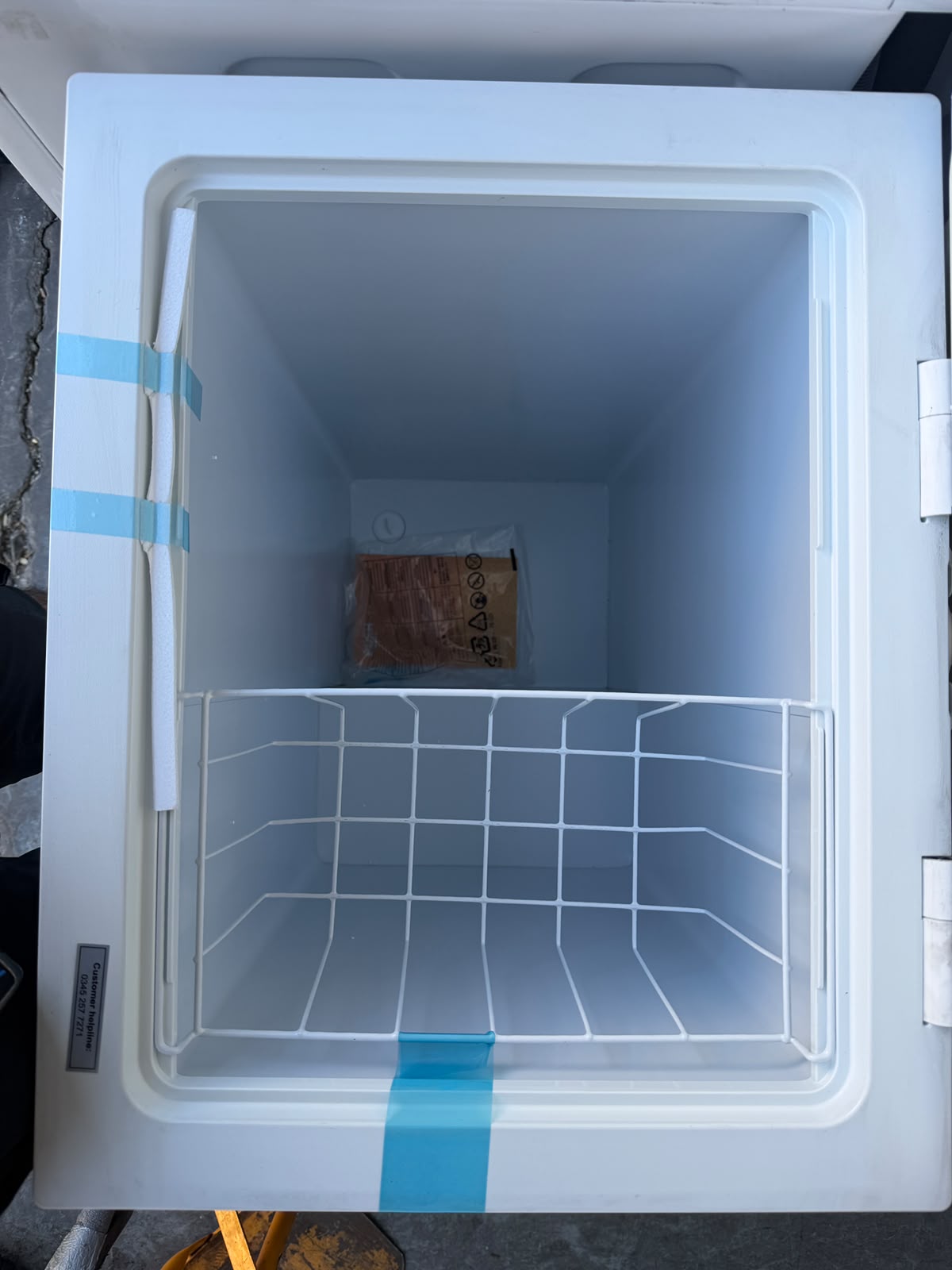 Bush BECFE99LW 99L Chest Freezer - White - Unused Grade B