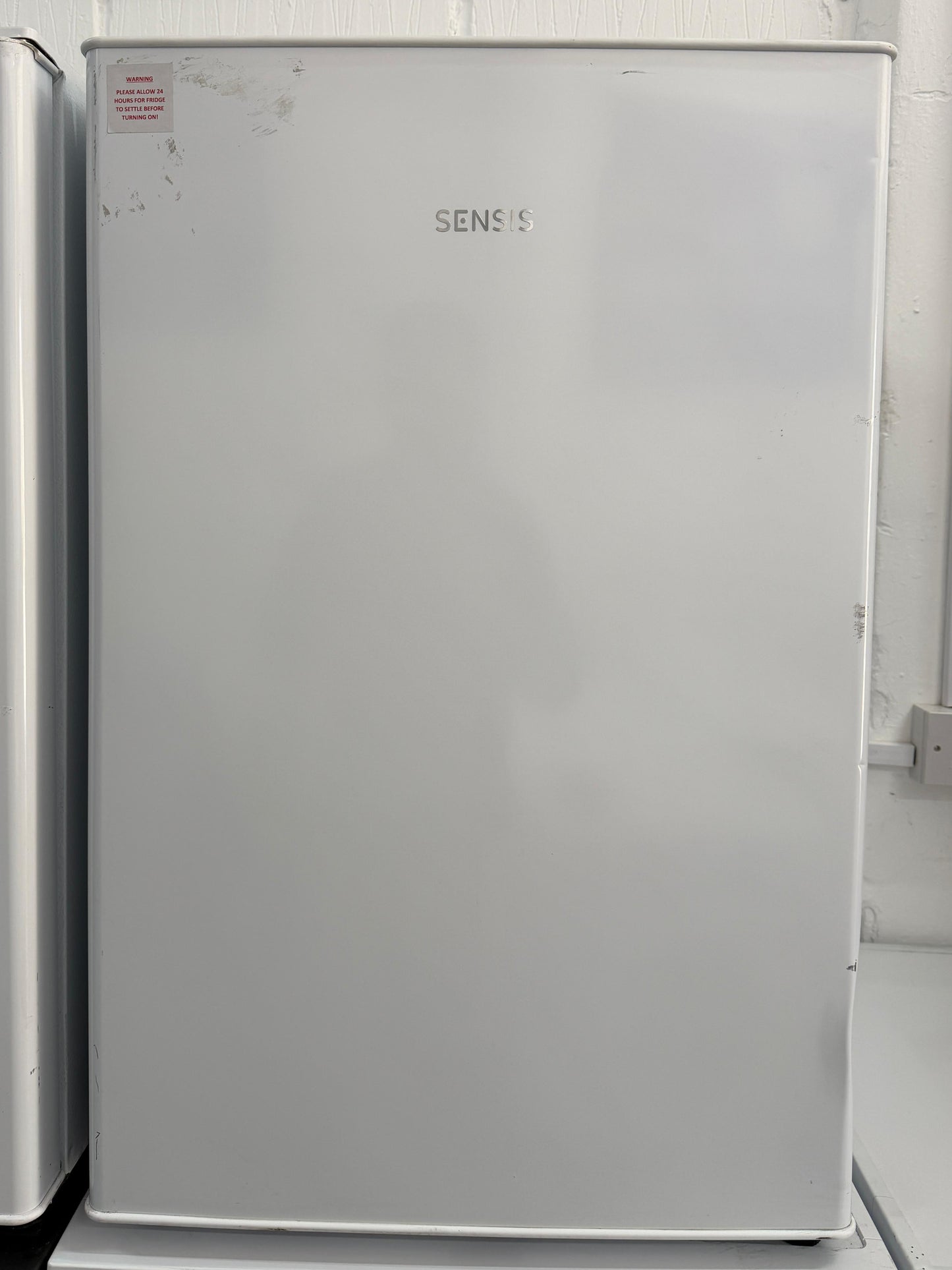 Sensis RFUCF01L54EW 129L Undercounter Larder Fridge - White - Unused Grade A