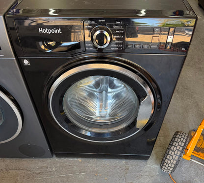 Refurbished Hotpoint NM11946BCA 9kg 1400RPM Washing Machine - Black