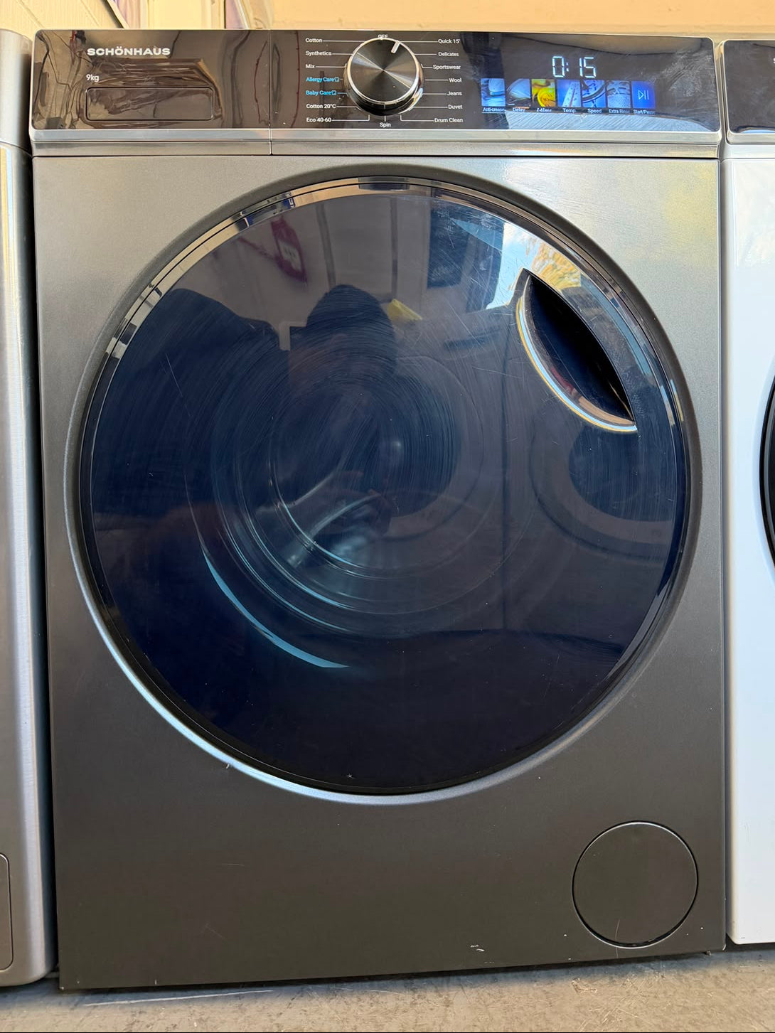 Schönhaus WMSF01914AG 9kg 1400RPM Washing Machine - Graphite - Unused Grade A