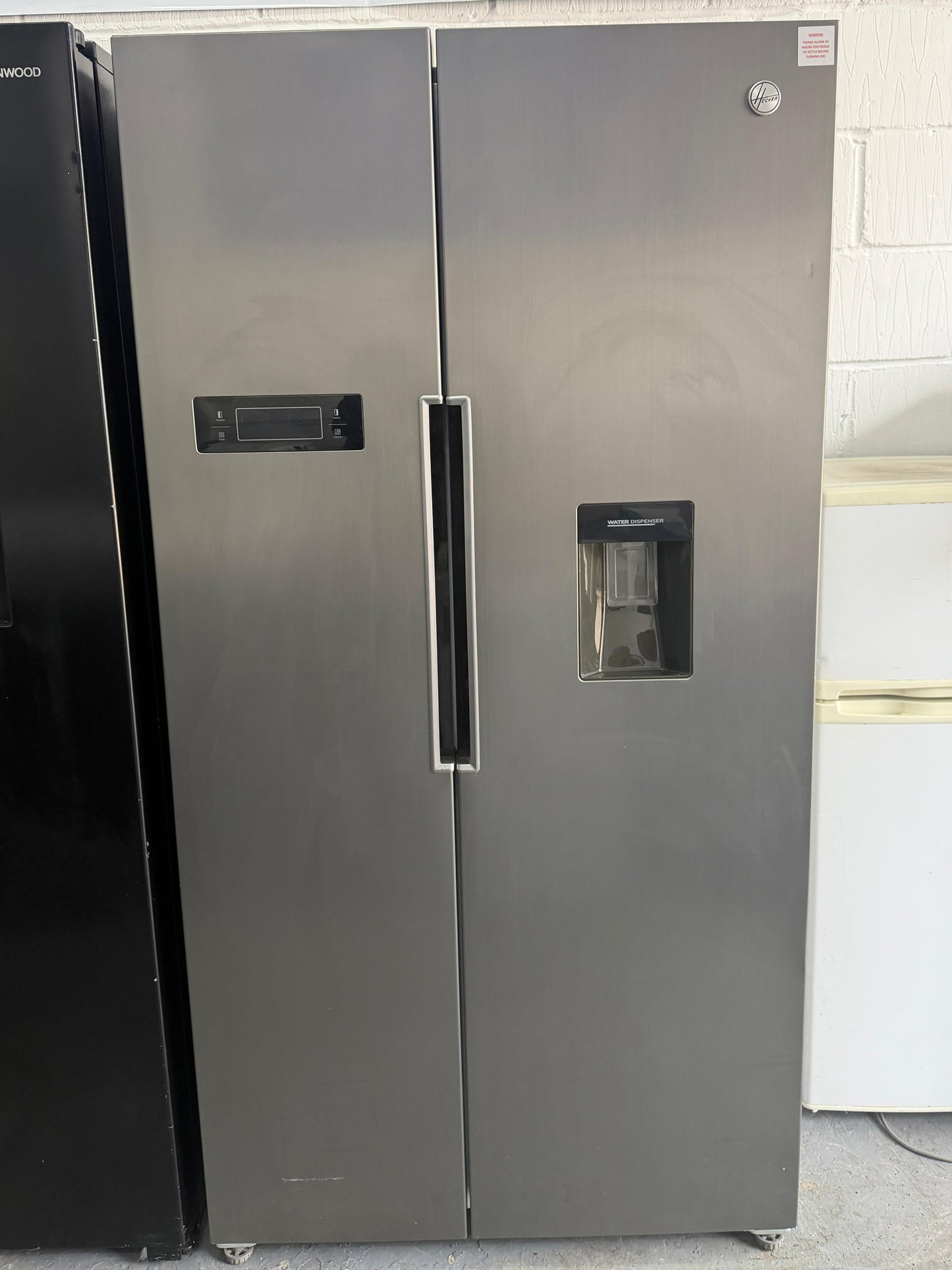 Refurbished Hoover HHSBSO6174XWDK 521L American-Style Fridge Freezer - Silver