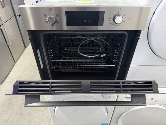 Lamona LAM3412 70L Built-In Single Fan Oven & Grill - Stainless Steel - Unused Grade A