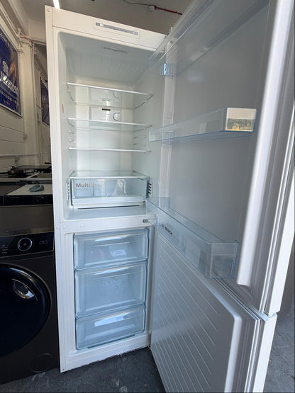 Refurbished Bosch KGN34NWEAG 300L Fridge Freezer - White