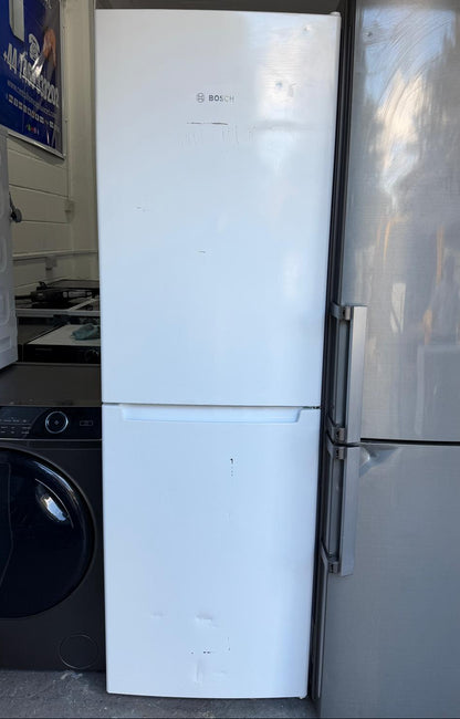 Refurbished Bosch KGN34NWEAG 300L Fridge Freezer - White