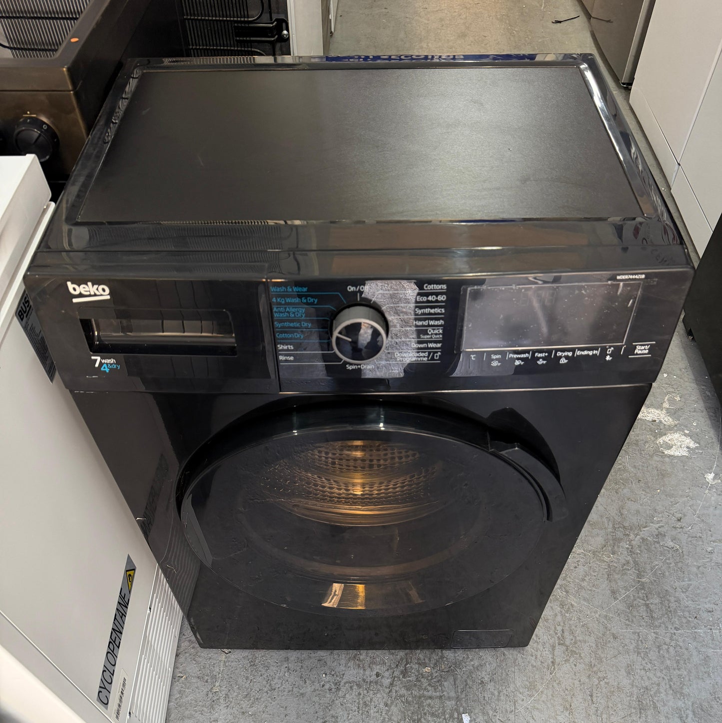 Beko WDER744421B 7kg/4kg 1400RPM Washer Dryer - Black - Unused Grade B