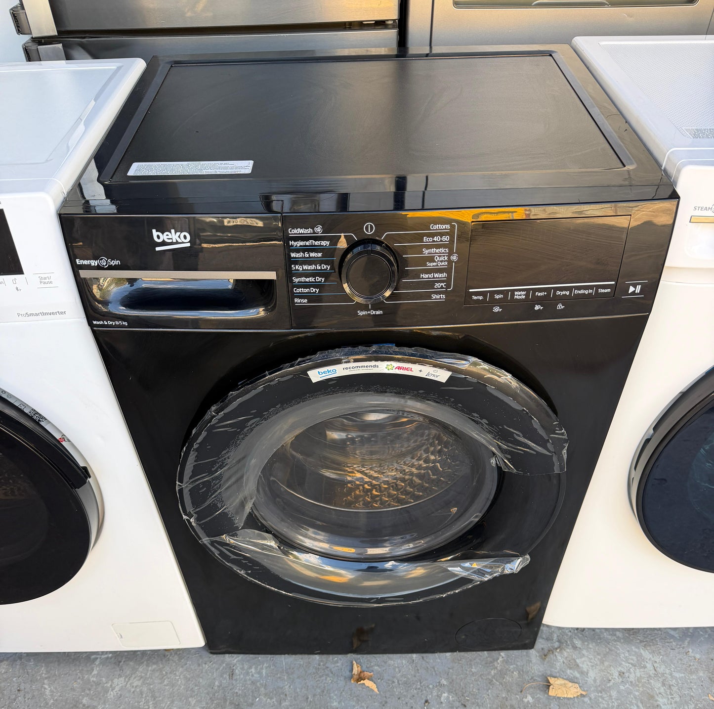 Beko BM3DT68342B 8kg/5kg 1400RPM Washer Dryer - Black - Unused Grade A