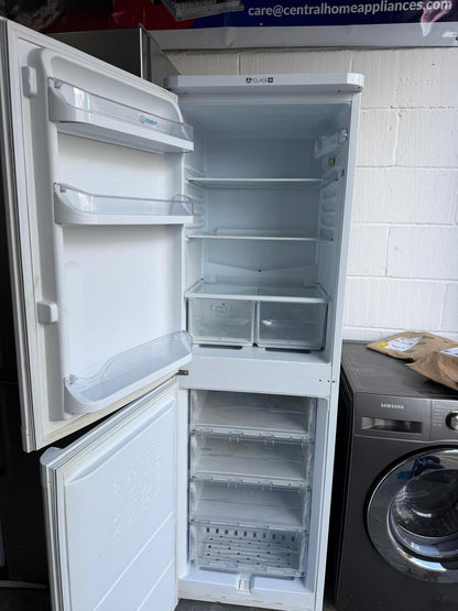 Refurbished Indesit CAA 55 235L 60/40 Fridge Freezer - White