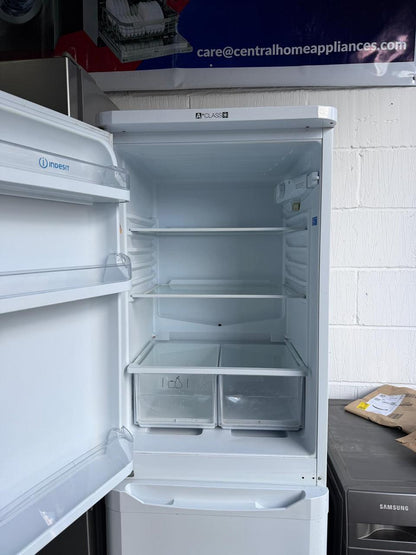 Refurbished Indesit CAA 55 235L 60/40 Fridge Freezer - White