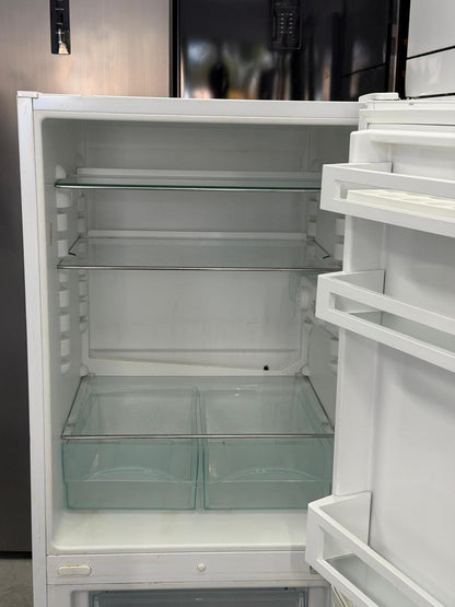 Refurbished Liebherr CU2311 208L 60/40 Fridge Freezer - White