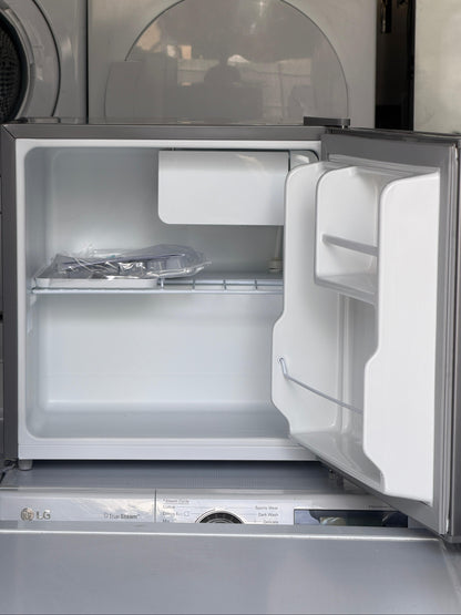 Russell Hobbs RHTTF0E1SS 43L Table Top Fridge – Stainless Steel - Unused Grade A