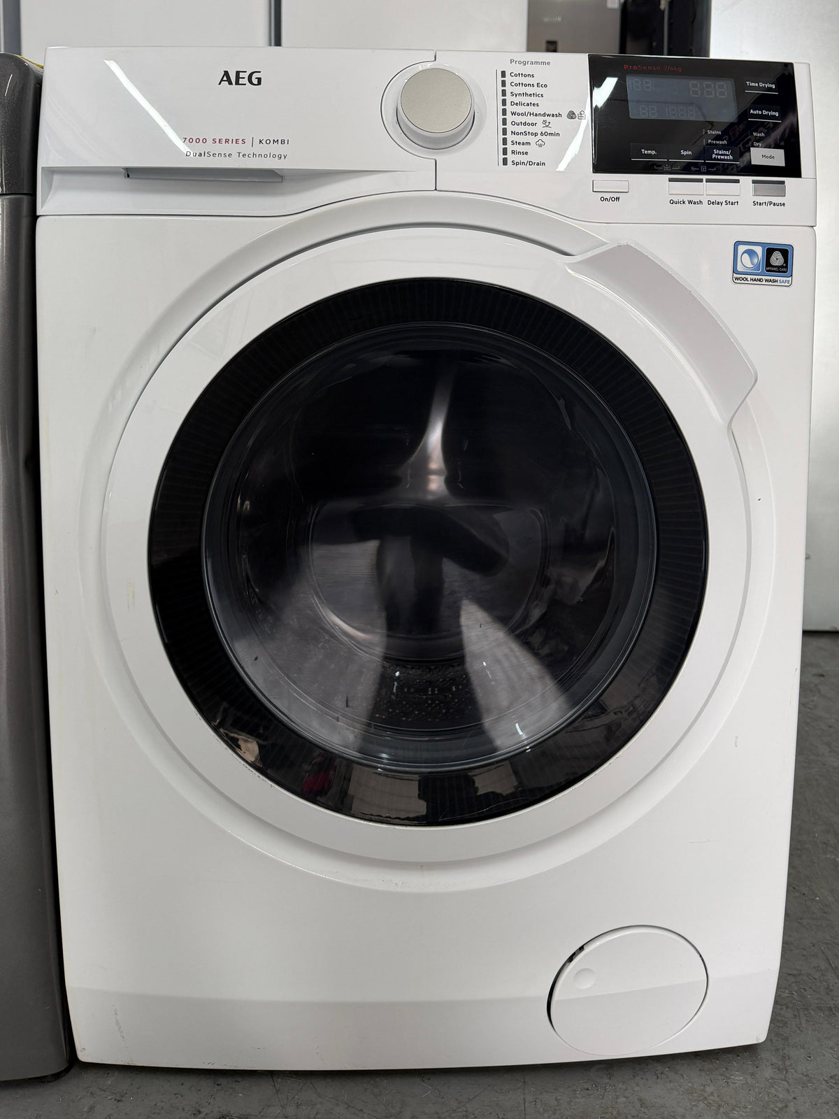 Refurbished AEG L7WBG741R 7kg/4kg 1400RPM Washer Dryer - White