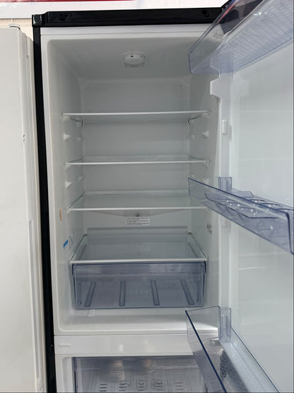 Refurbished Beko CFG1582B 263L 50/50 Fridge Freezer - Black