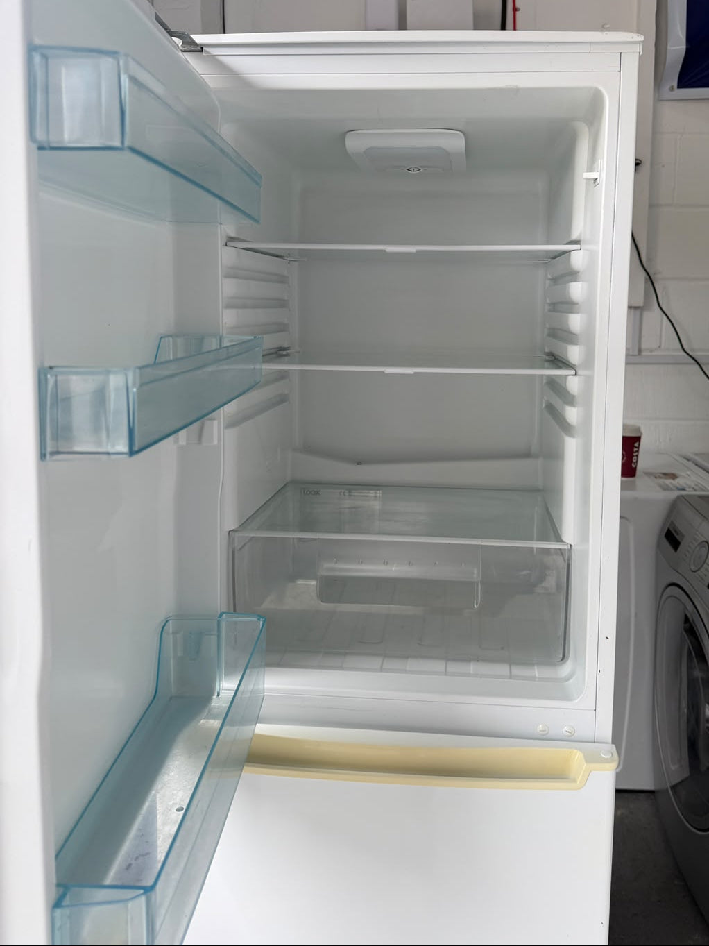 Refurbished Logik LFC55W16 198L 50/50 Fridge Freezer - White
