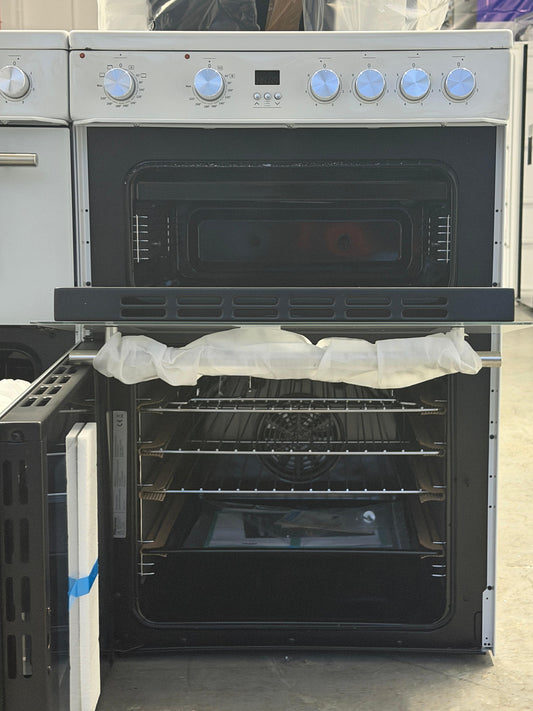 Hisense HDE3211BWUK 60cm Double Oven Electric Ceramic Cooker - Unused Grade  A - White