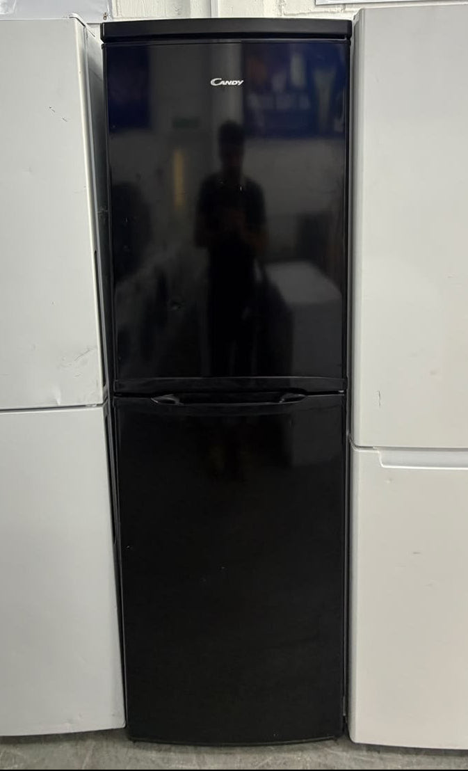 Refurbished Candy CSC1745BE 246L 50/50 Fridge Freezer - Black