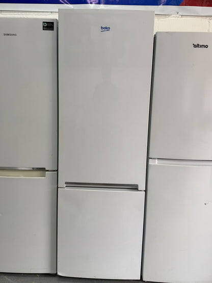 Refurbished Beko CXFG1685TW 60/40 Frost Free Fridge Freezer – White