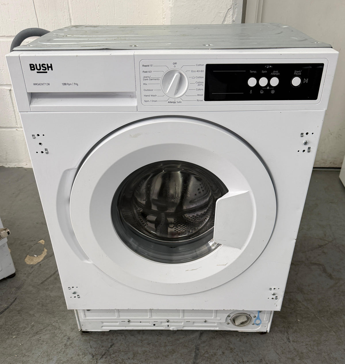Refurbished Bush WMSAEINT712W 7kg 1200rpm Integrated Washing Machine – White