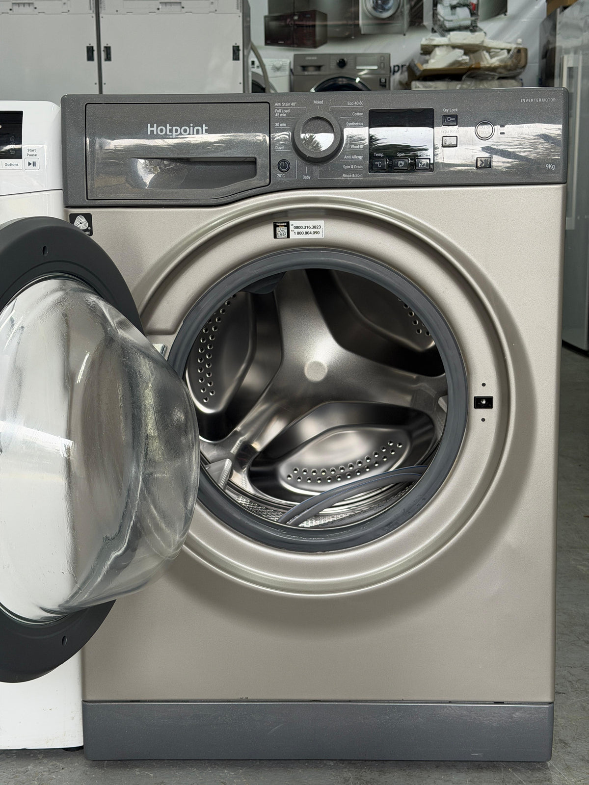 Refurbished Hotpoint NSWR946 9kg 1400rpm Washing Machine - Graphite