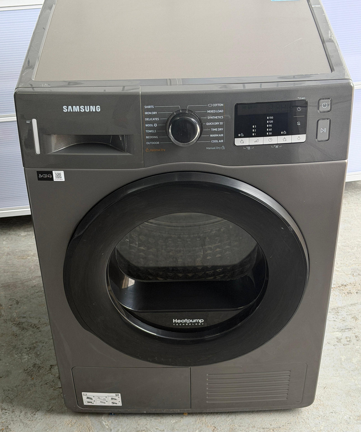 Refurbished Samsung DV80TA020AX 8kg Heat Pump Tumble Dryer – Graphite
