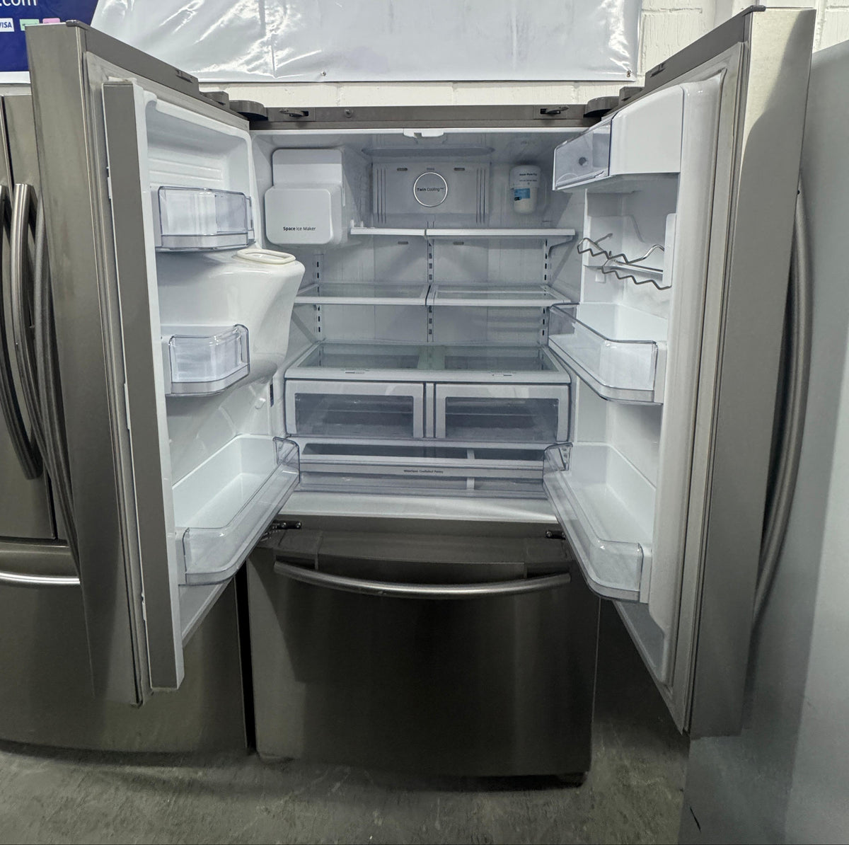 Refurbished Samsung RFG23UERS 520L American Style Fridge Freezer - Silver