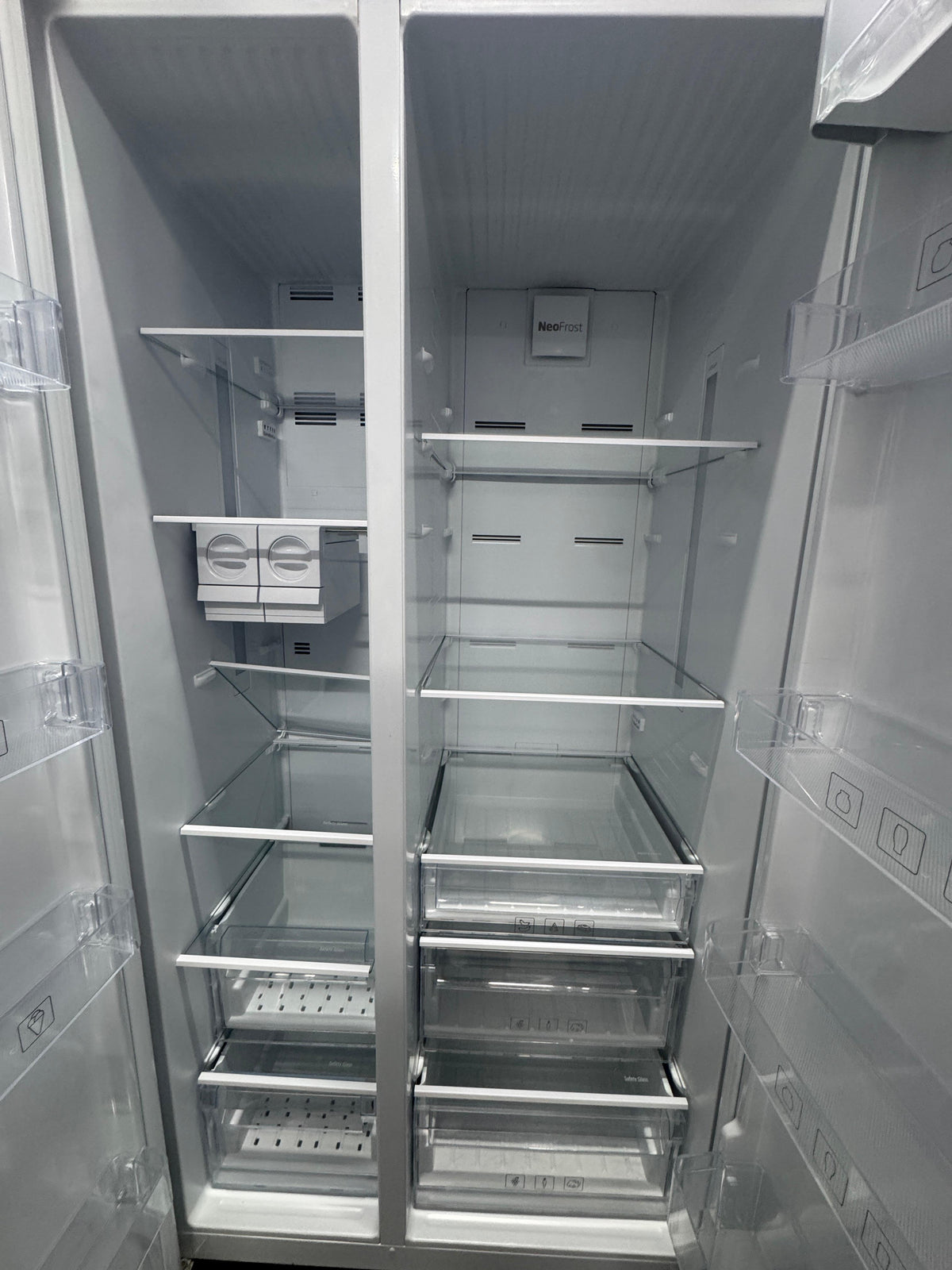 Refurbished Beko ASL141W 558L American Style Fridge Freezer - White