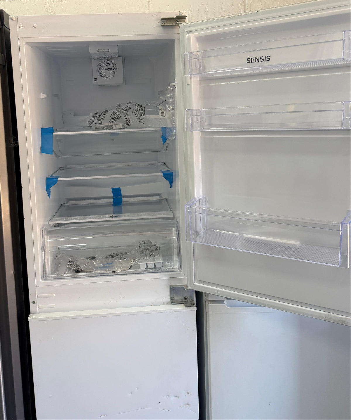 Sensis RFCMF0154EW 279L 60/40 Integrated Fridge Freezer – White – Unused Grade A