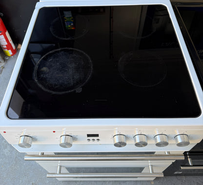Hisense HDE3211BWUK 60cm Double Oven Electric Ceramic Cooker - Unused Grade B - White