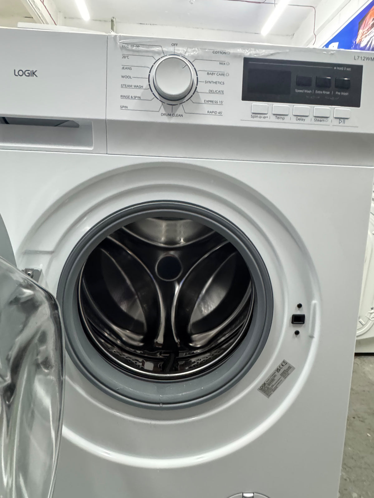 Logik L712WM26 7kg 1200RPM Washing Machine – Unused Grade A – White