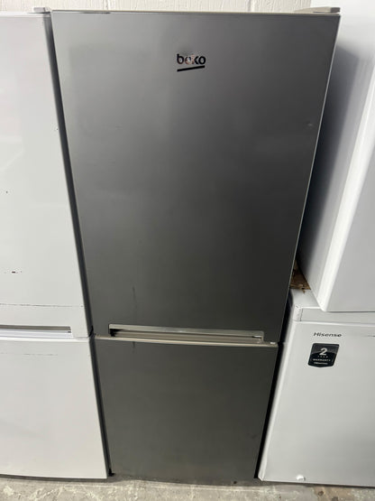 Refurbished Beko CFG3552S 220L 50/50 Frost Free Fridge Freezer – Silver