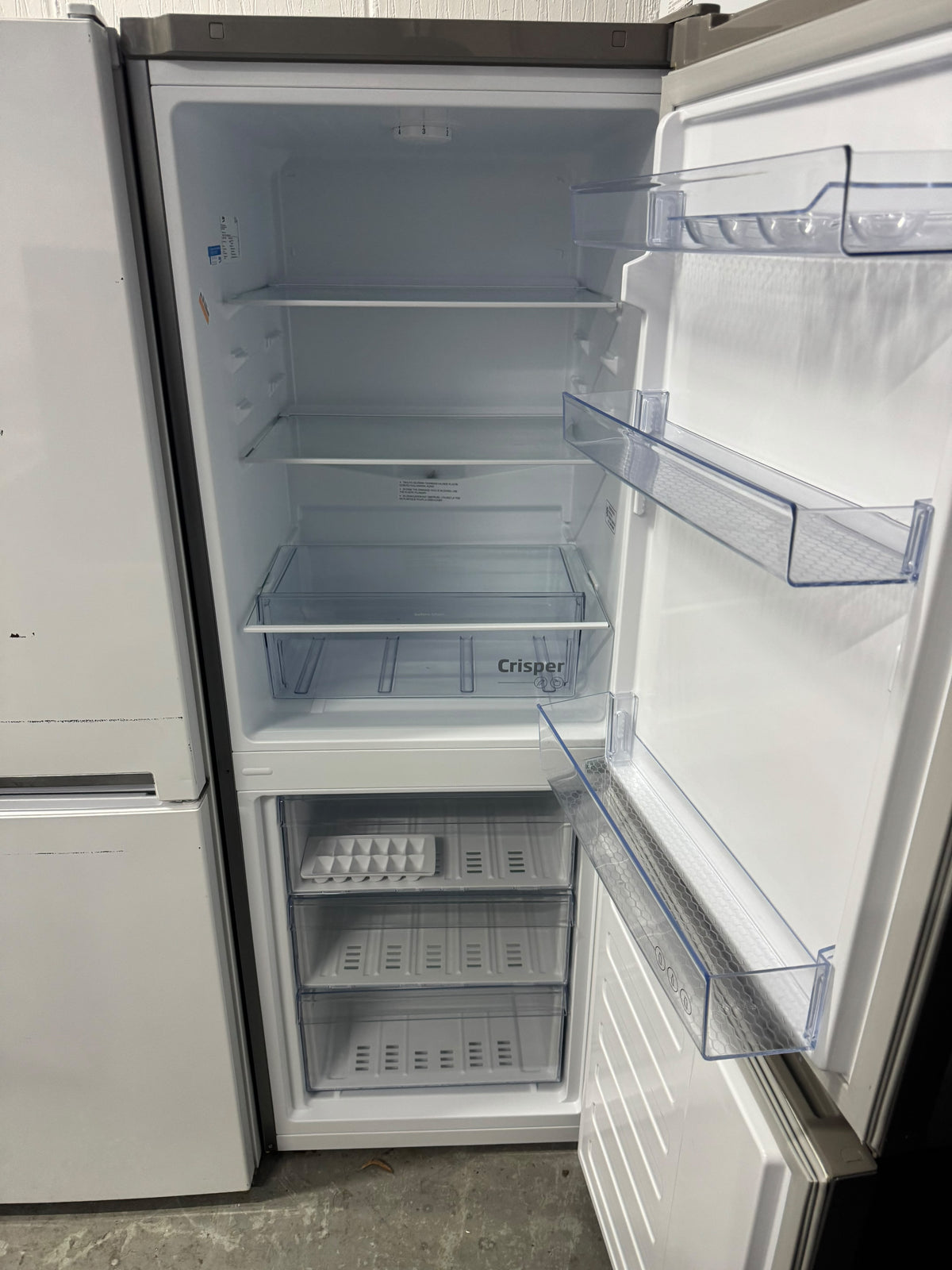 Refurbished Beko CFG3552S 220L 50/50 Frost Free Fridge Freezer – Silver