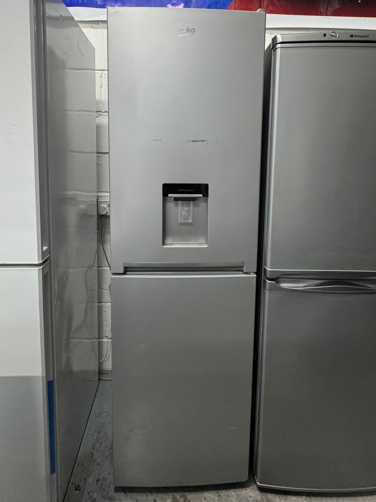 Refurbished Beko CRFG1582DS 261L 50/50 Frost Free Fridge Freezer – Silver