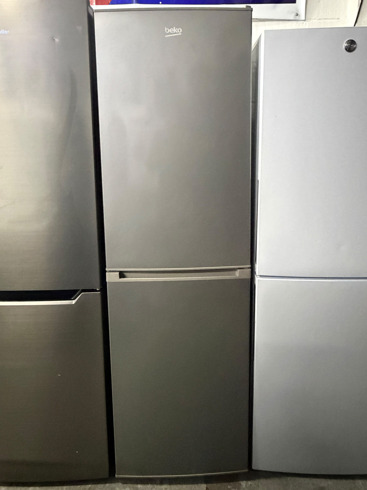 Refurbished Beko CFG1582S 263L 50/50 Frost Free Fridge Freezer – Silver