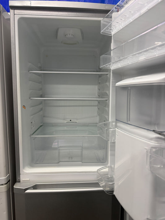 Refurbished Beko CFD5834APS 236L Frost Free Fridge Freezer with Water Dispenser – Silver