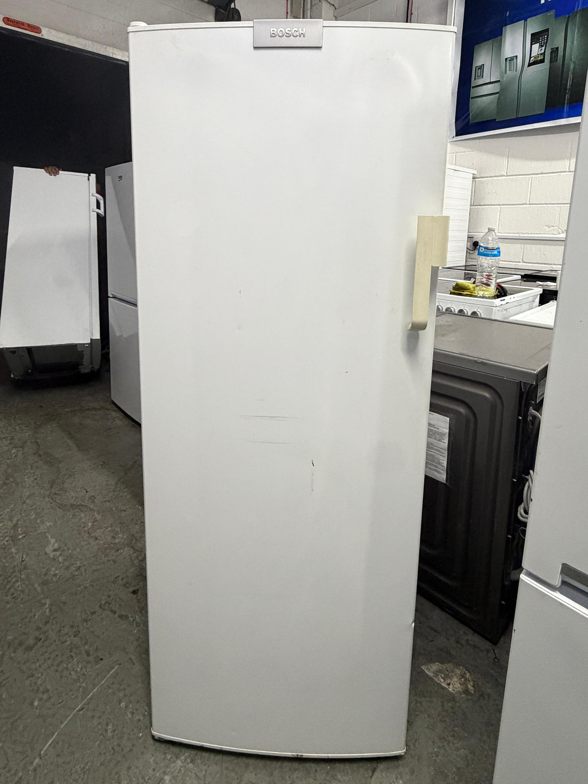 Refurbished Bosch Classixx GSD26N01GB 199L Freestanding Upright Freezer – White