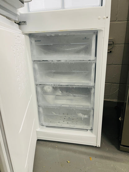 Refurbished Indesit Freestanding fridge freezer - IBD 5517 W UK 1
